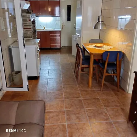 Panellinion Thassos * Limenaria (Thasos)